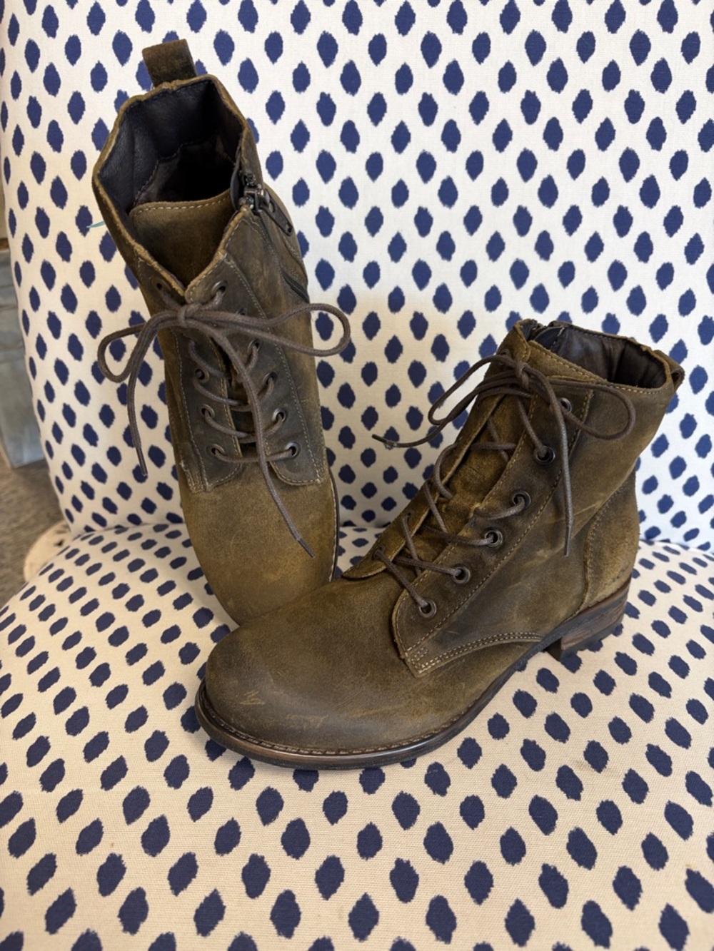 Taos Green Boot Camp Boots Size 38 7-7.5